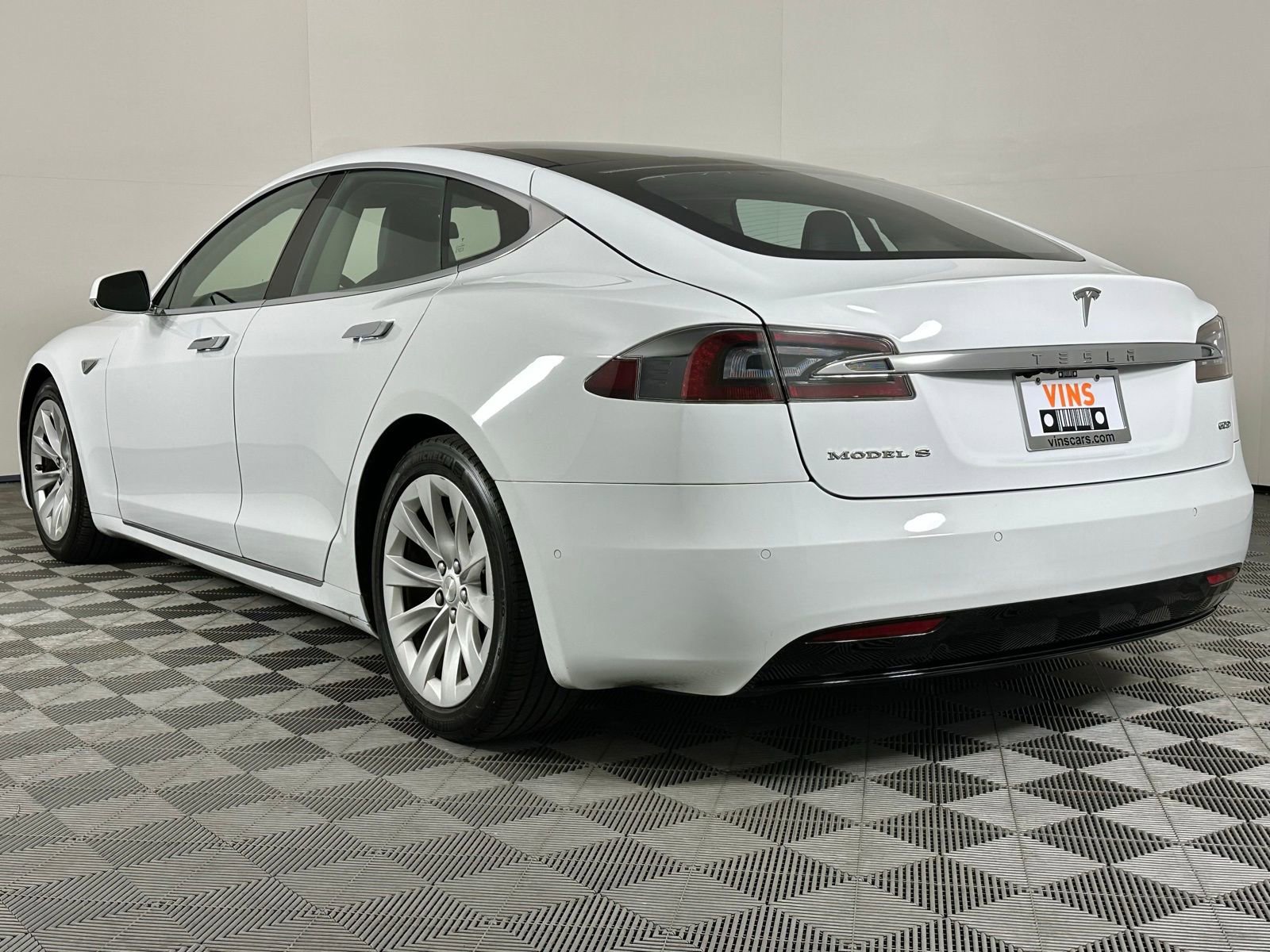 Used 2016 Tesla Model S 75D image 37