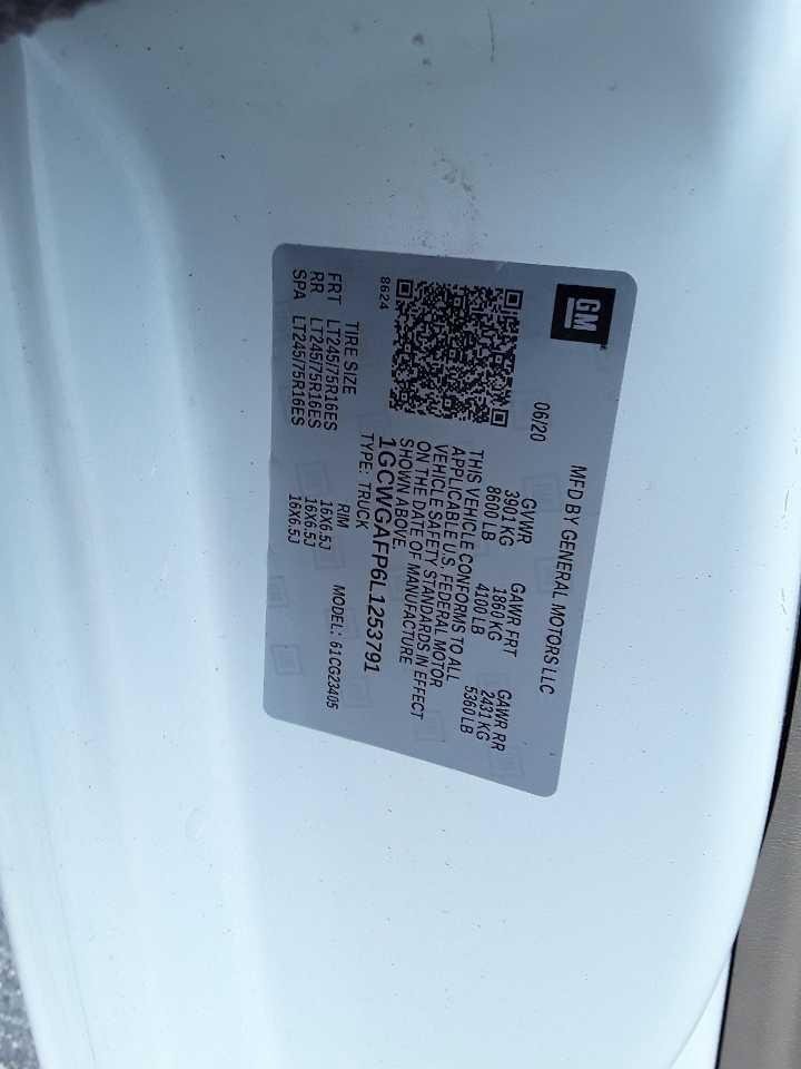 Used 2020 Chevrolet Express 2500 w/ Driver Convenience Package image 26