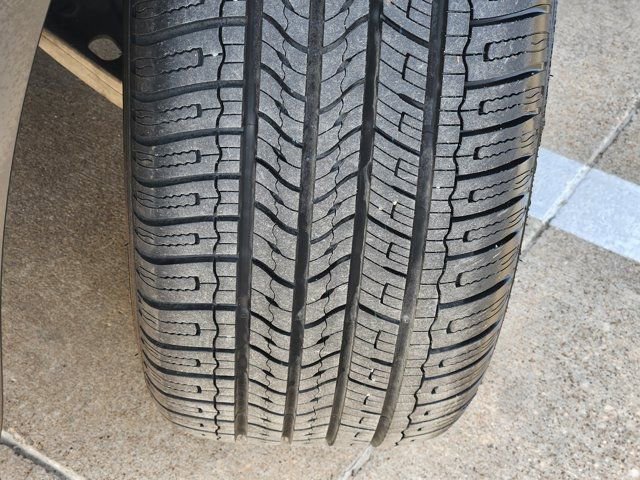 Used 2024 Nissan Pathfinder Platinum w/ Cargo Package image 18