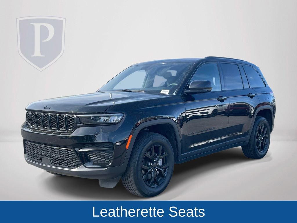 Certified 2025 Jeep Grand Cherokee Altitude image 4