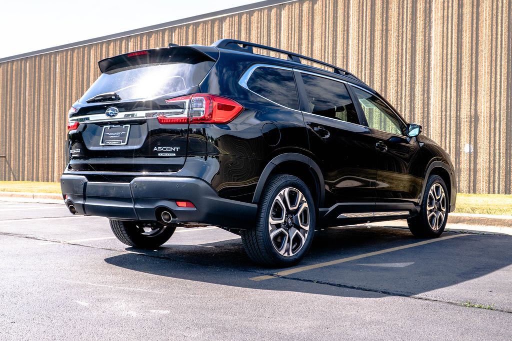 Used 2023 Subaru Ascent Limited AWD/4WD image 9