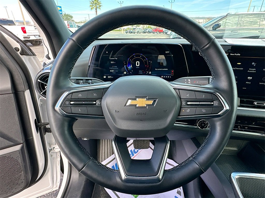 Certified 2025 Chevrolet Equinox LT image 11