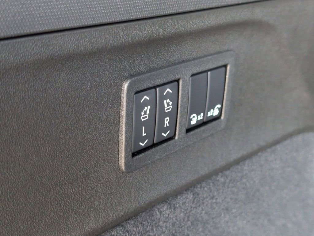 Used 2026 Cadillac Escalade IQ Sport 1 image 29