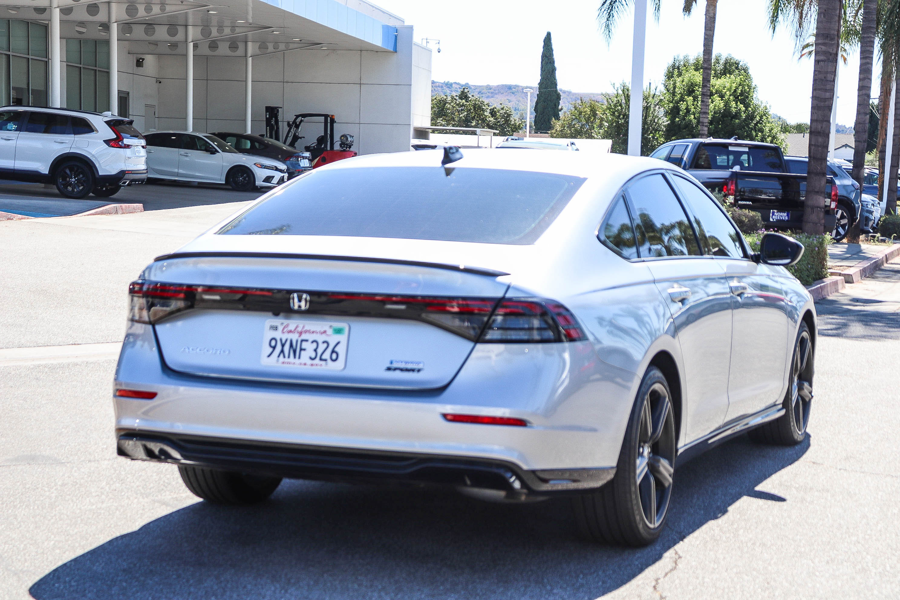 Used 2025 Honda Accord Sport image 11