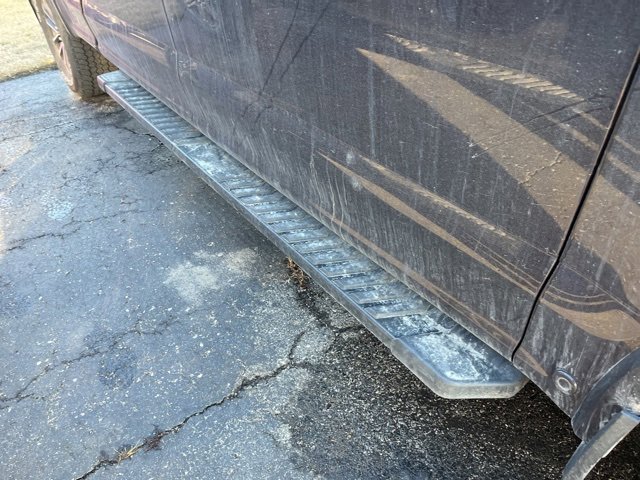 Used 2019 Ford F150 Lariat w/ Equipment Group 502A Luxury image 9