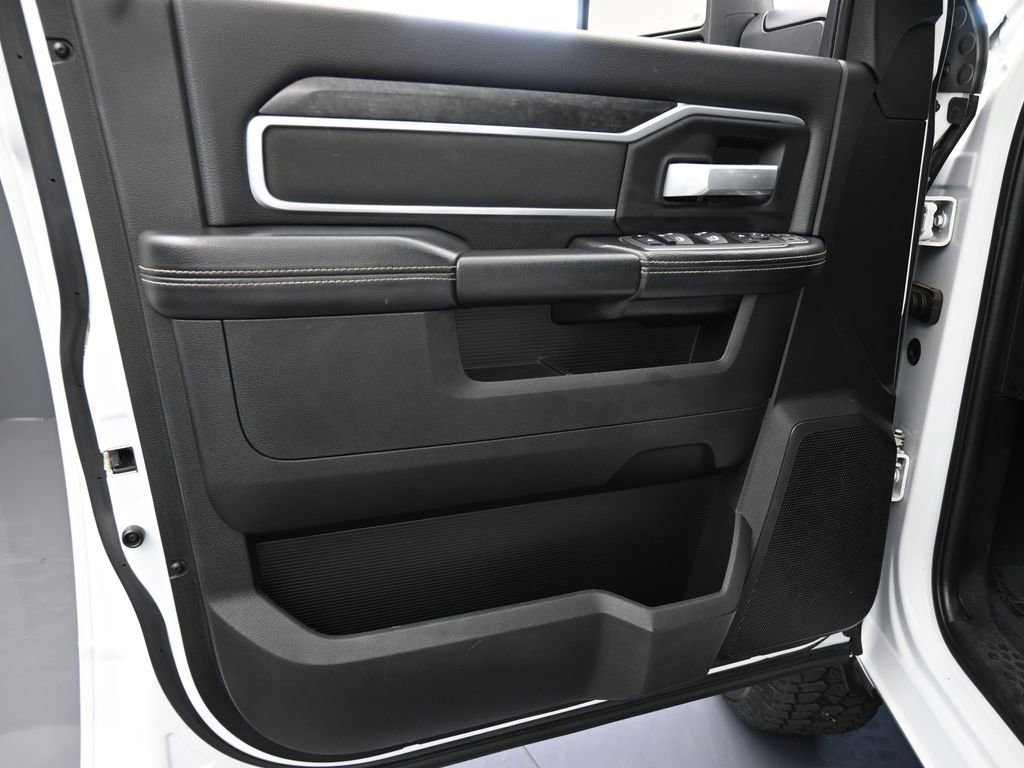 Used 2024 RAM 2500 Big Horn w/ Off Road Package image 15