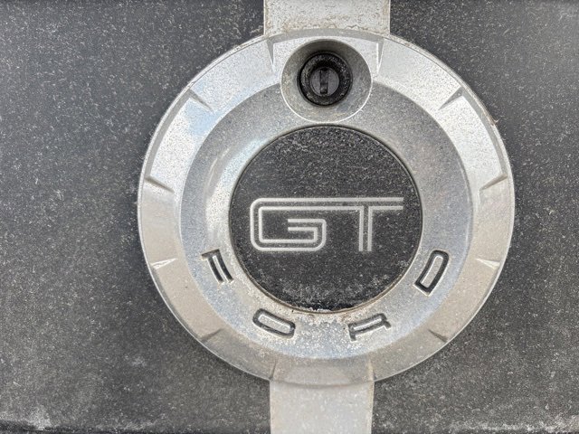 Used 2005 Ford Mustang GT Premium image 8