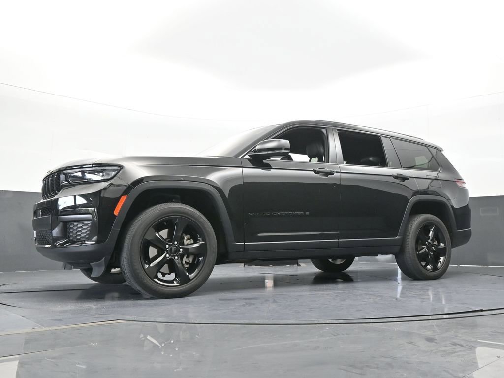 Used 2023 Jeep Grand Cherokee L Laredo image 53