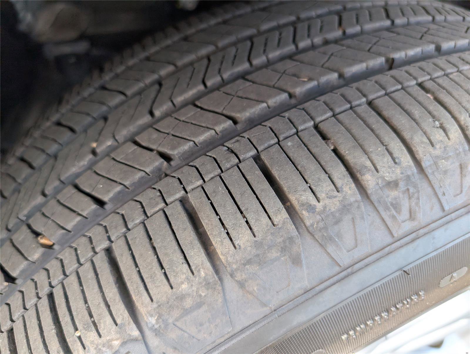 Used 2025 Honda Pilot EX-L image 43