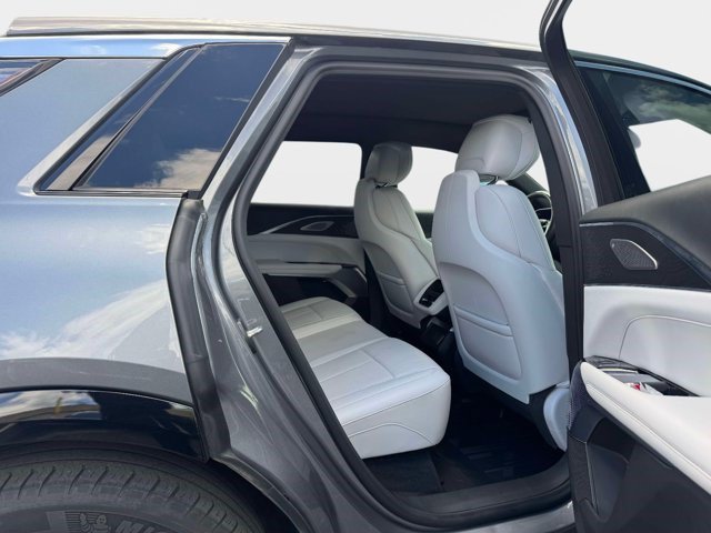 Certified 2023 Cadillac Lyriq 2WD image 21