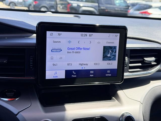 Used 2023 Ford Explorer XLT w/ Equipment Group 202A AWD/4WD image 19