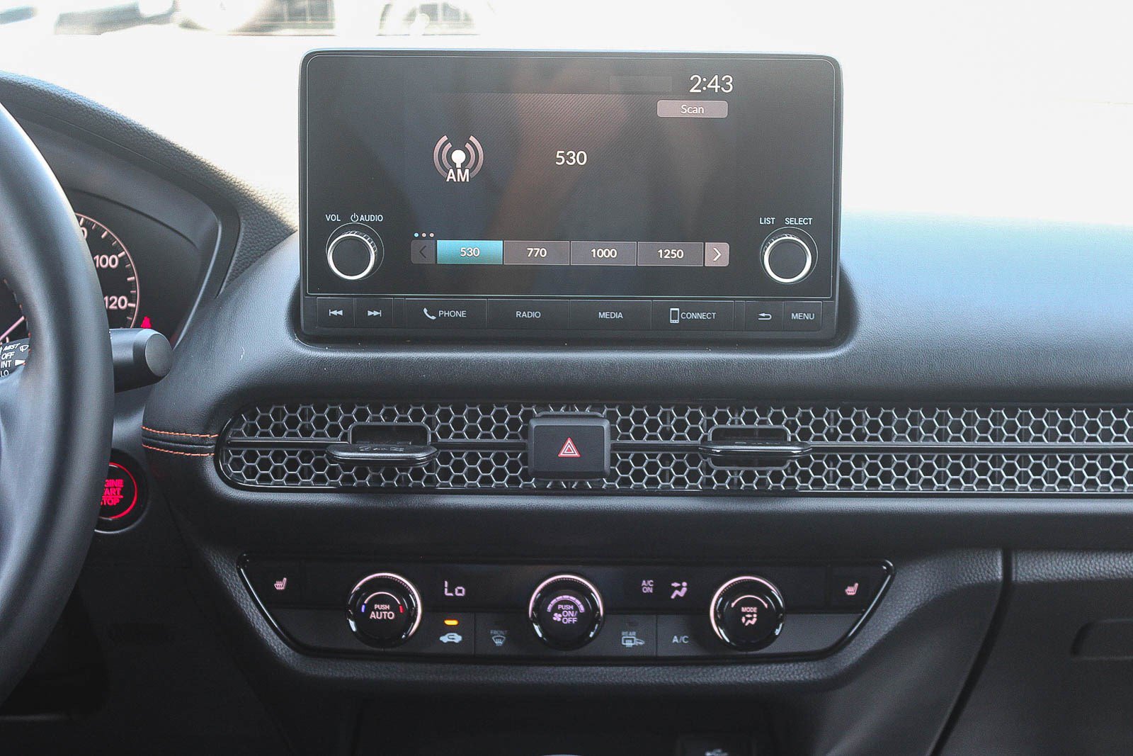 Certified 2025 Honda HR-V Sport image 14