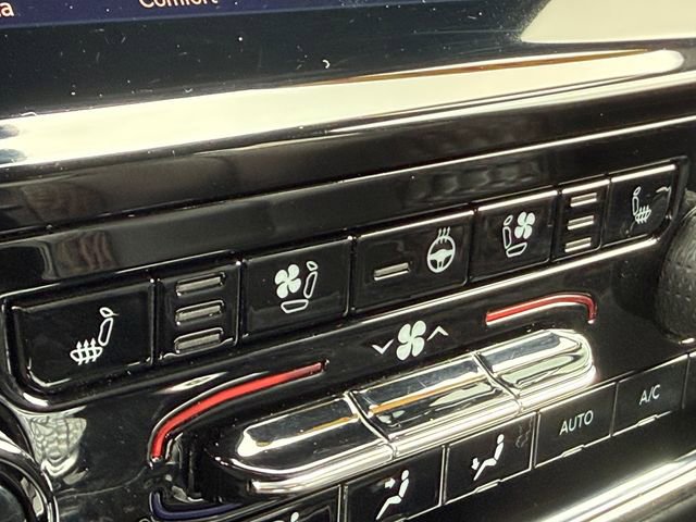 Used 2022 Jeep Grand Cherokee Summit image 32