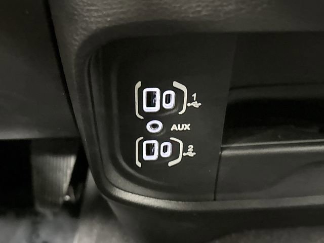 Used 2024 RAM 3500 Tradesman image 23