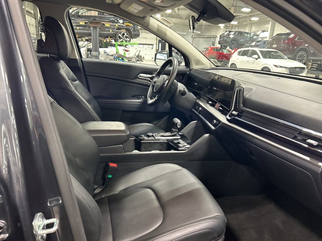 Certified 2023 Kia Sportage EX image 22