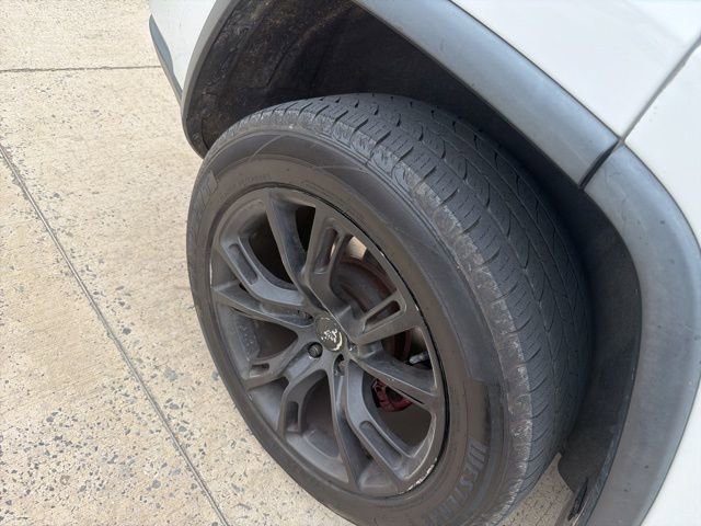 Used 2014 Jeep Grand Cherokee Laredo w/ Quick Order Package 23E image 6