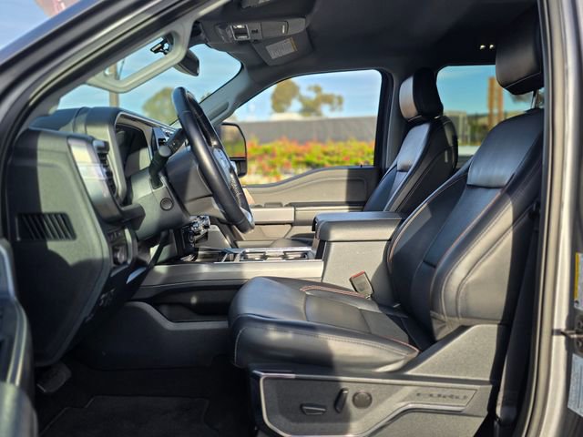 Used 2024 Ford F250 Lariat image 11