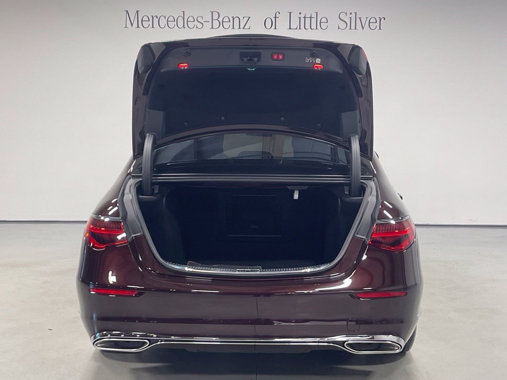 Certified 2023 Mercedes-Benz S 580 4MATIC Sedan image 5