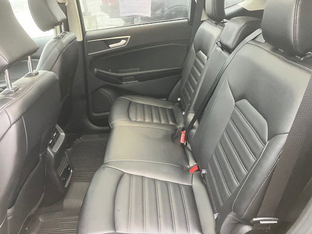 Used 2023 Ford Edge SEL w/ Convenience Package image 6