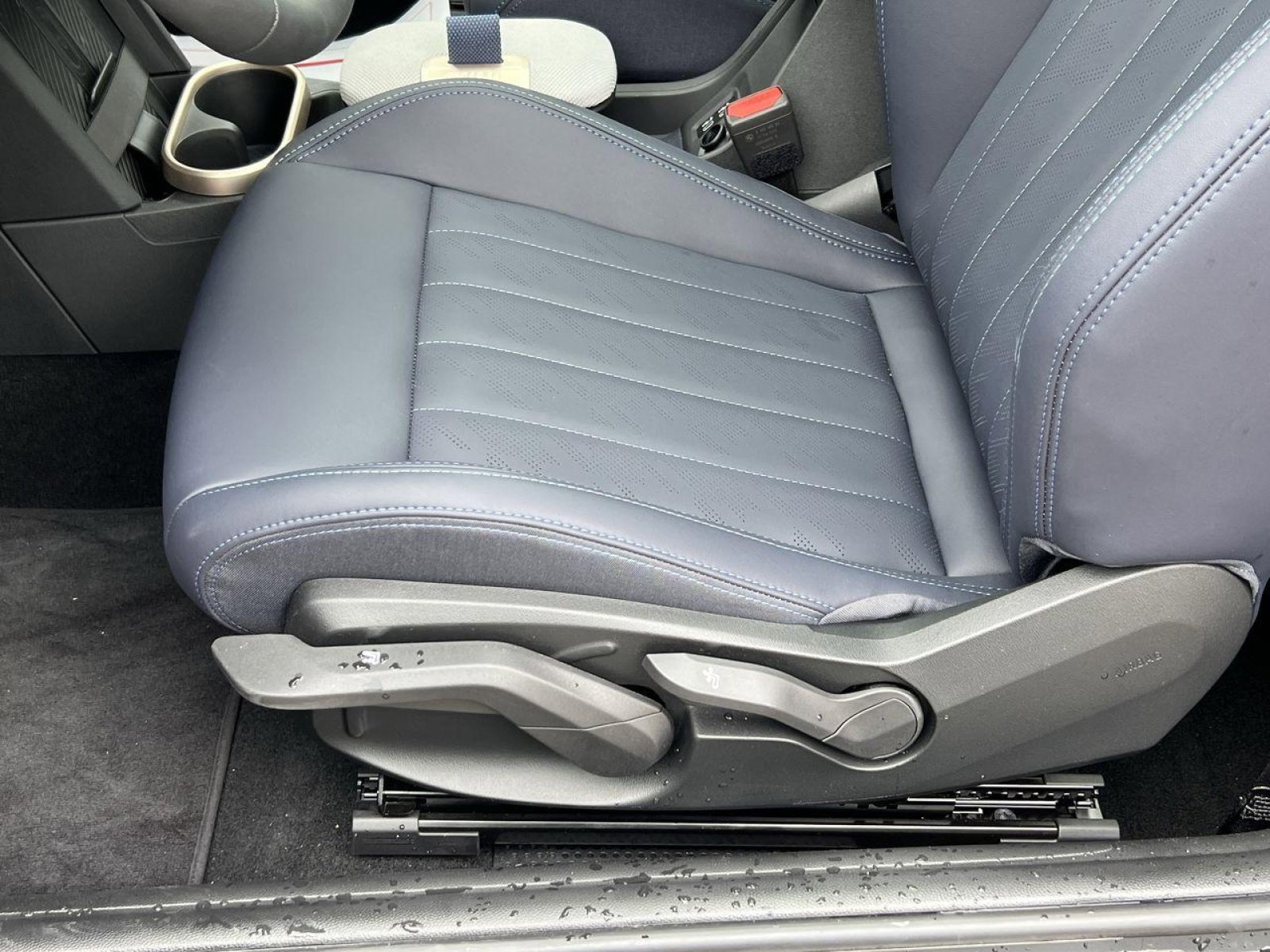 Used 2025 MINI Cooper S image 11