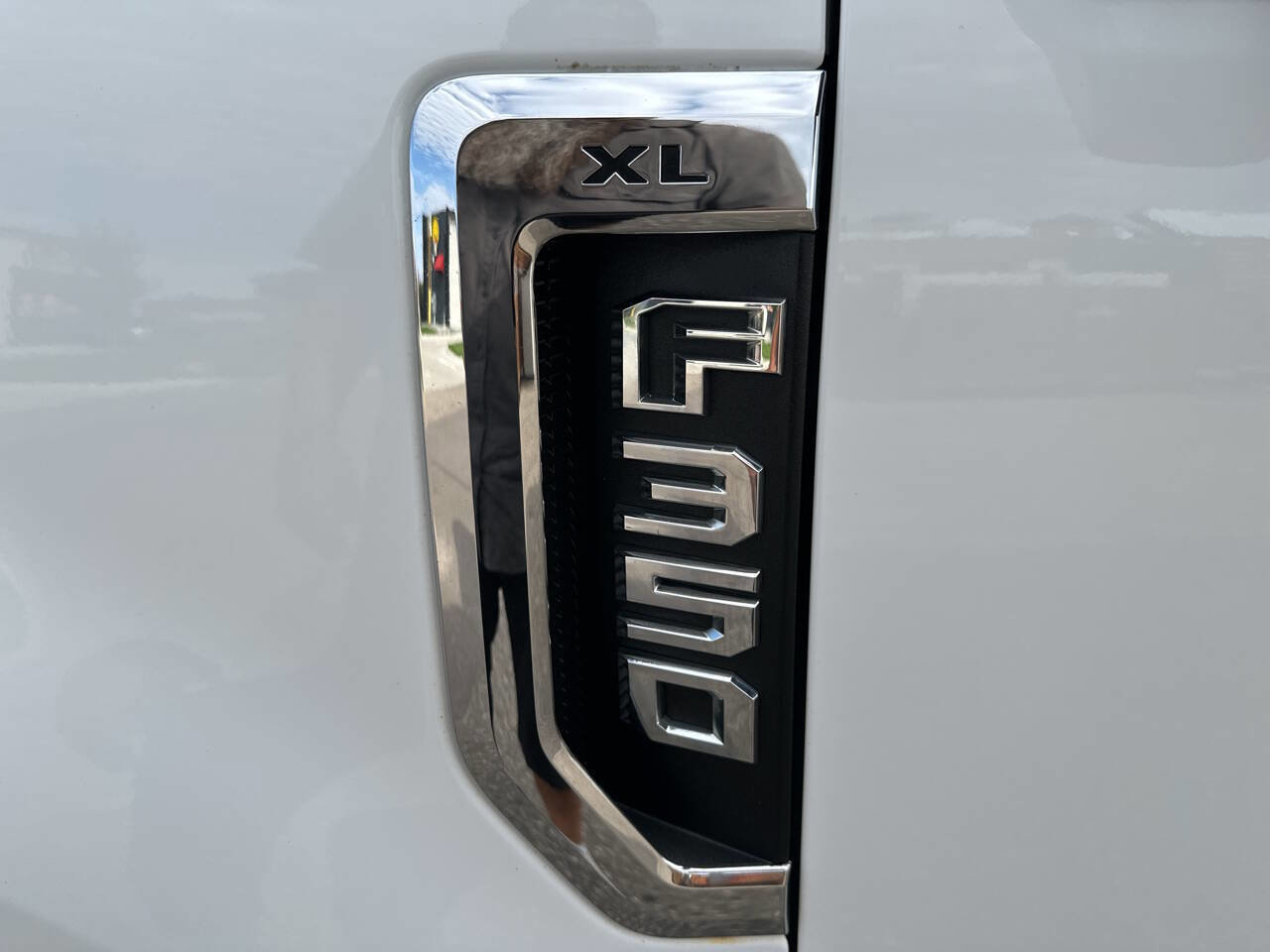 Used 2018 Ford F350 XL w/ XL Value Package image 16