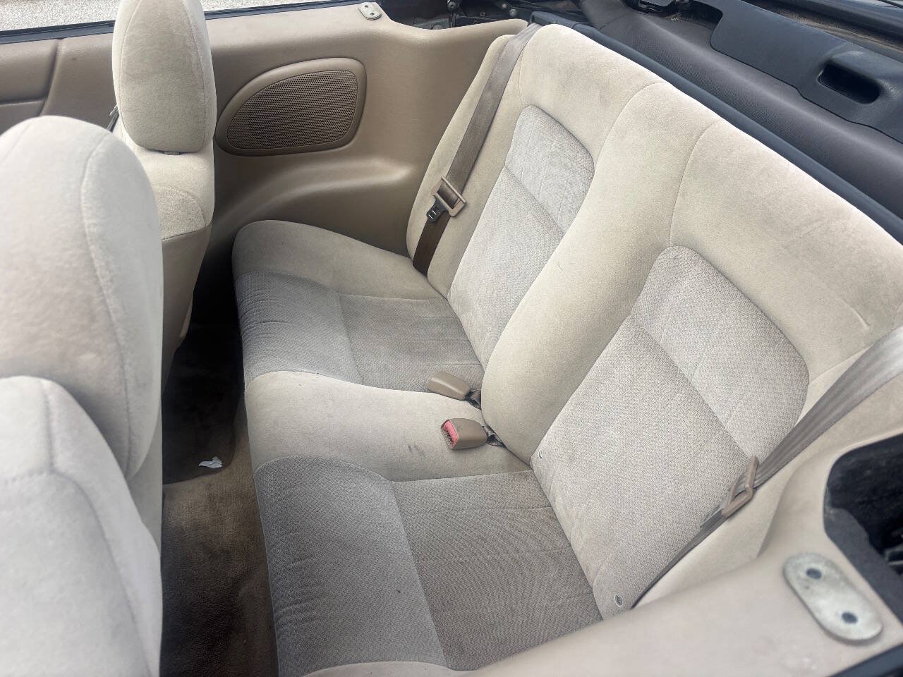 Used 2004 Chrysler Sebring LX FWD image 20