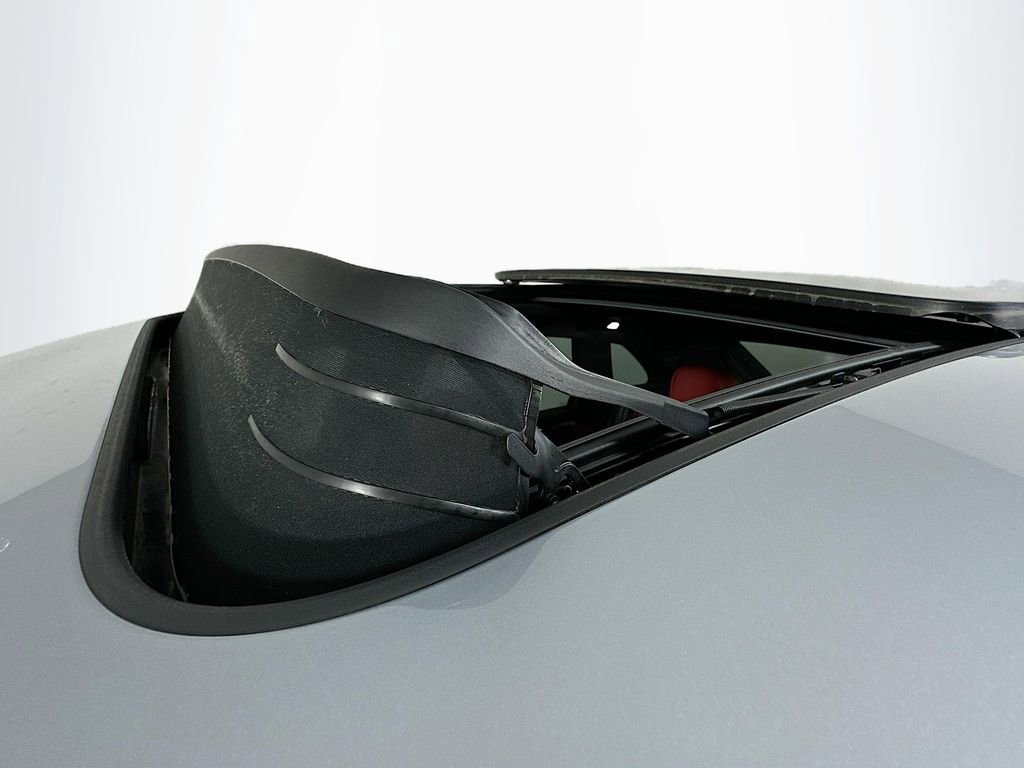 New 2025 Porsche Macan image 14