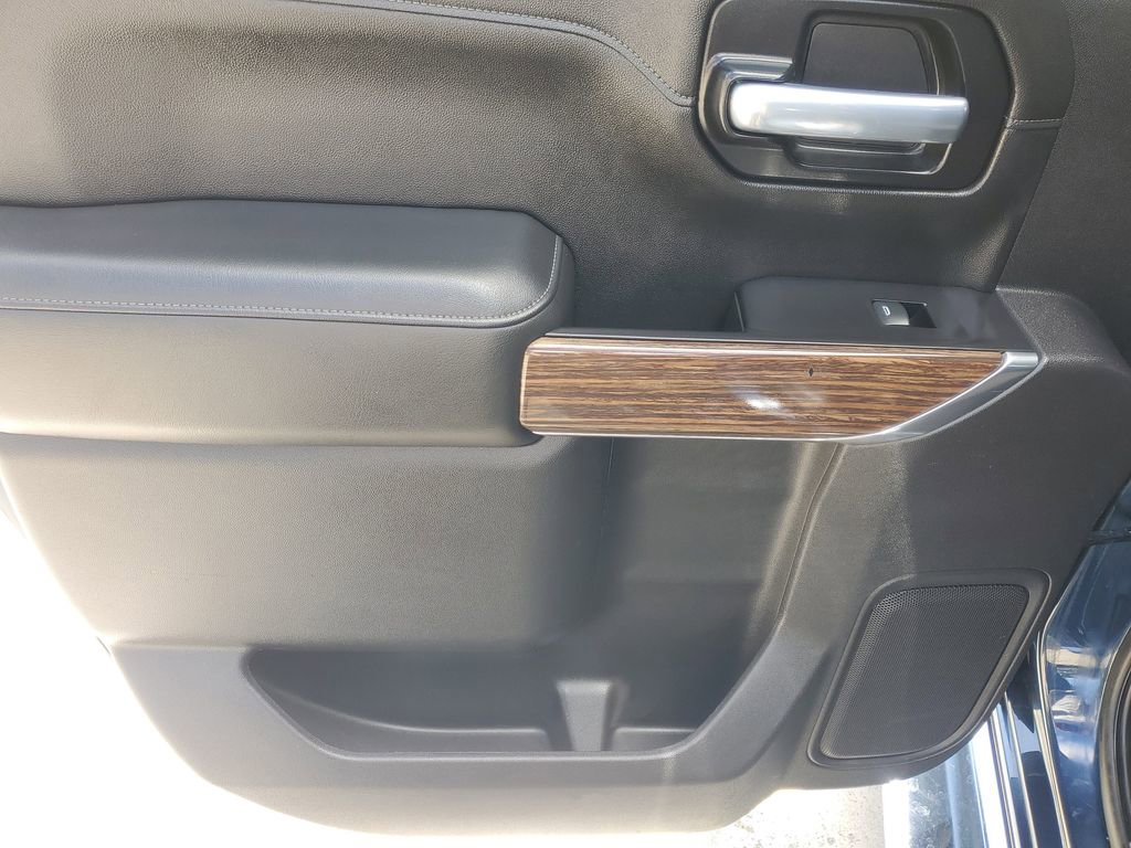 Used 2021 Chevrolet Silverado 1500 High Country RWD image 12