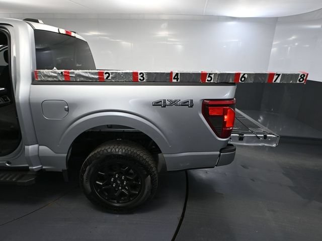 Used 2024 Ford F150 XLT w/ XLT Black Appearance Package AWD/4WD image 31