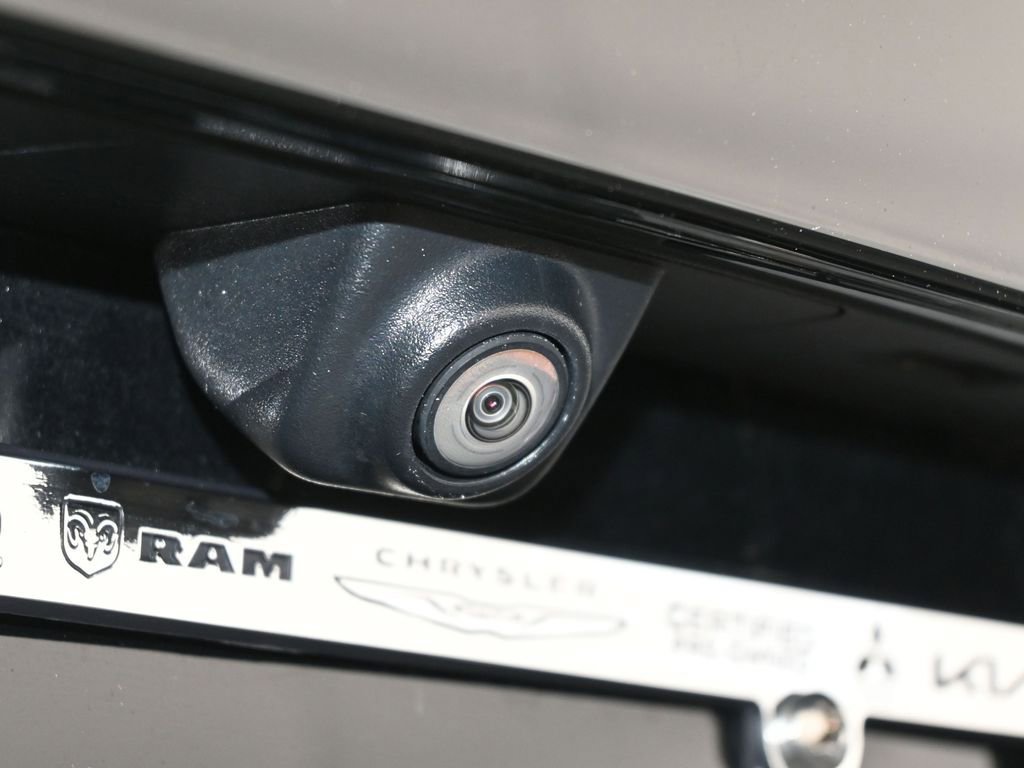 Used 2023 Chevrolet Tahoe Z71 w/ Luxury Package image 45