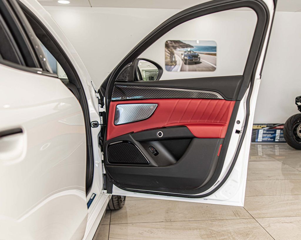 New 2026 Maserati Grecale Modena image 40