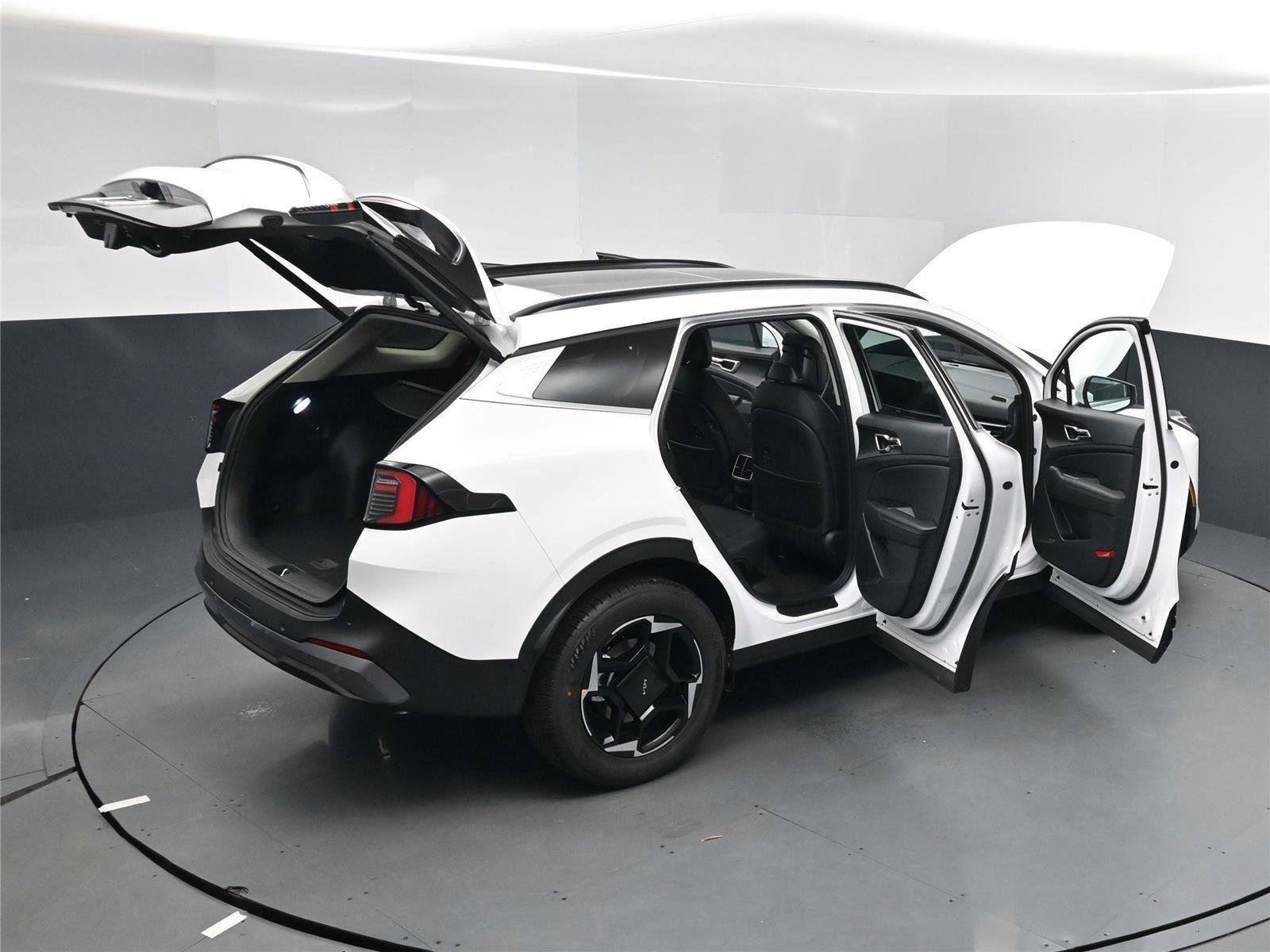 New 2026 Kia Sportage EX image 31