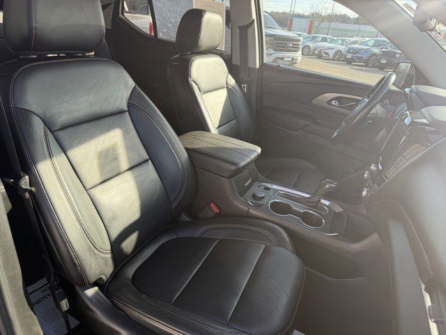 Used 2019 Chevrolet Traverse LT w/ LT Premium Package image 27