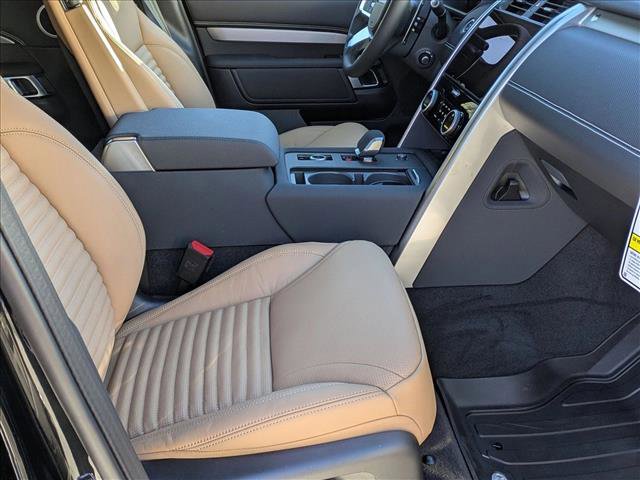 New 2026 Land Rover Discovery Limited Edition AWD/4WD image 18
