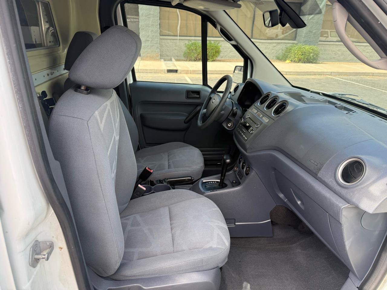 Used 2013 Ford Transit Connect XLT FWD image 11
