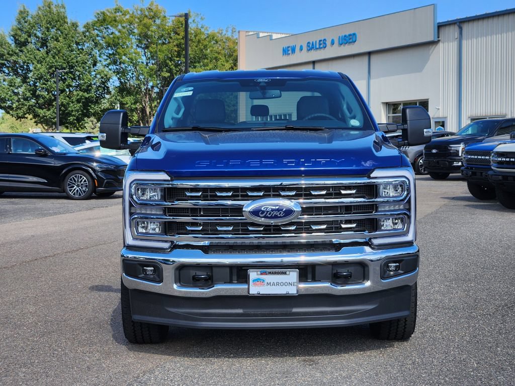 New 2026 Ford F350 XLT w/ XLT Premium Package AWD/4WD image 2