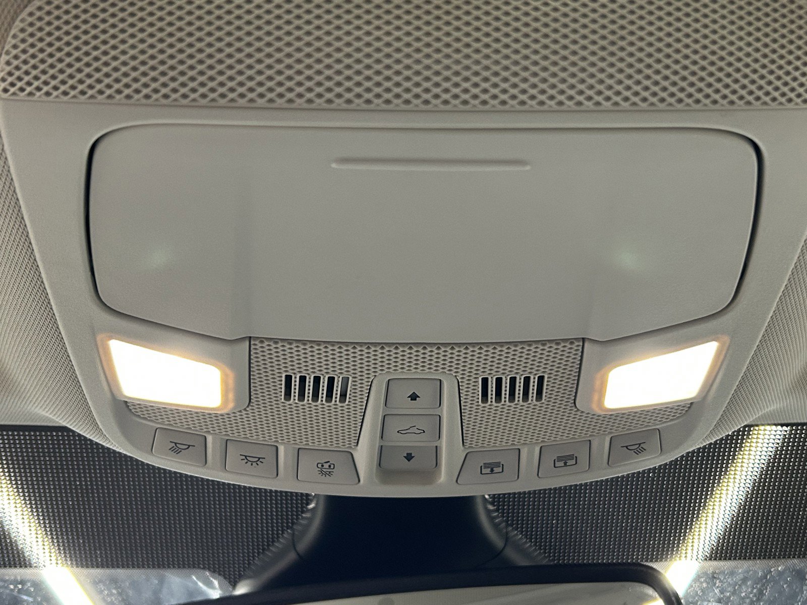 Used 2022 Ford Edge Titanium image 40