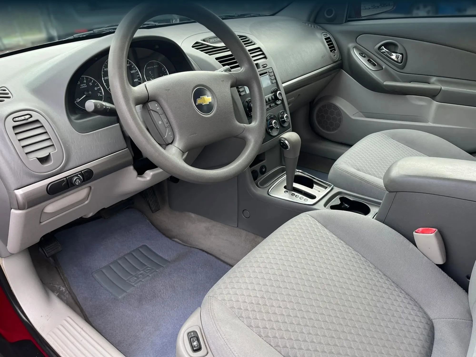 Used 2006 Chevrolet Malibu LT w/ Front Seating Package image 6