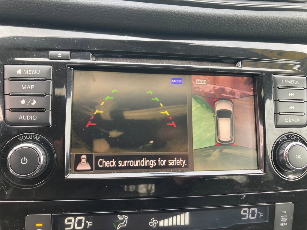 Used 2018 Nissan Rogue SL w/ Premium Package image 24