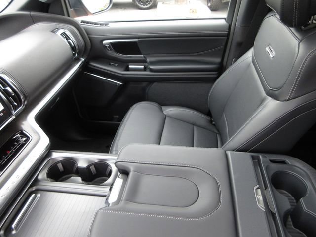 New 2026 Ford Expedition Platinum AWD/4WD image 20
