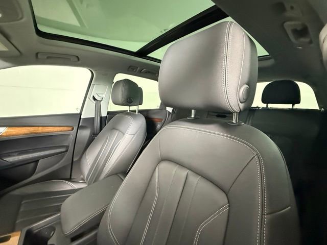 Used 2023 Audi Q5 2.0T Premium Plus w/ Premium Plus Package image 9