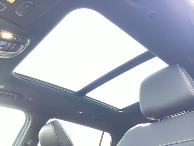 New 2025 Jeep Grand Cherokee L Limited w/ Trailer Tow Package image 20