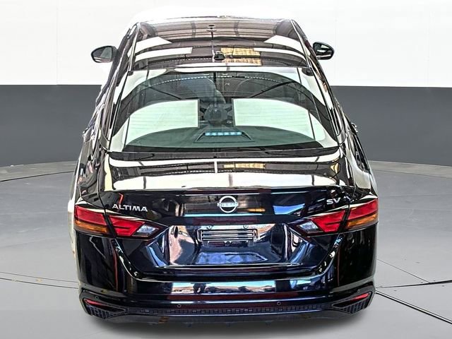Used 2024 Nissan Altima 2.5 SV image 9