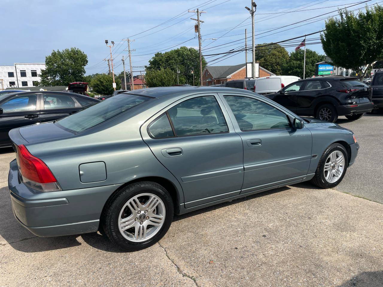 Used 2005 Volvo S60 2.5T FWD image 16
