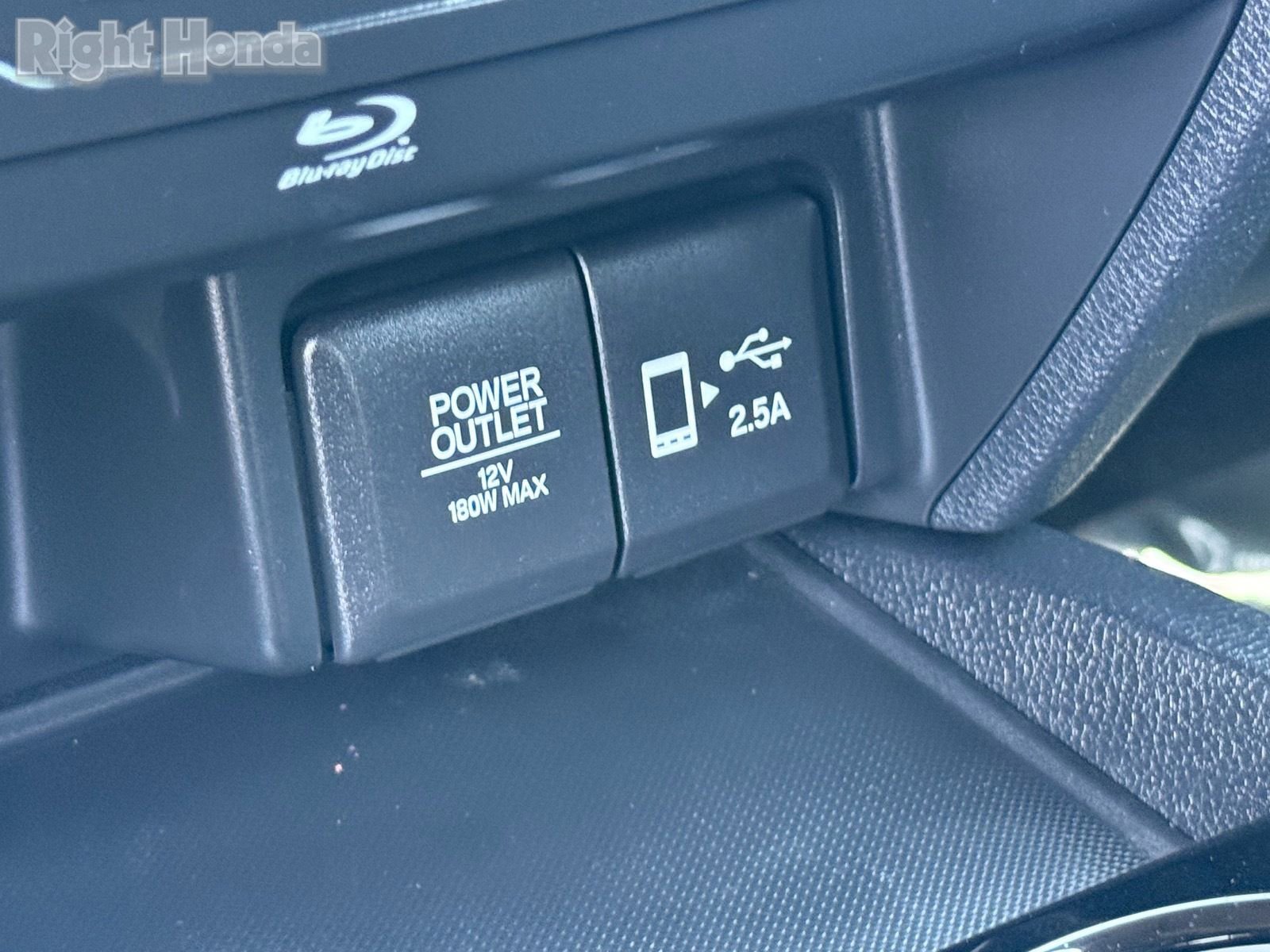 Used 2019 Honda Pilot Touring image 24