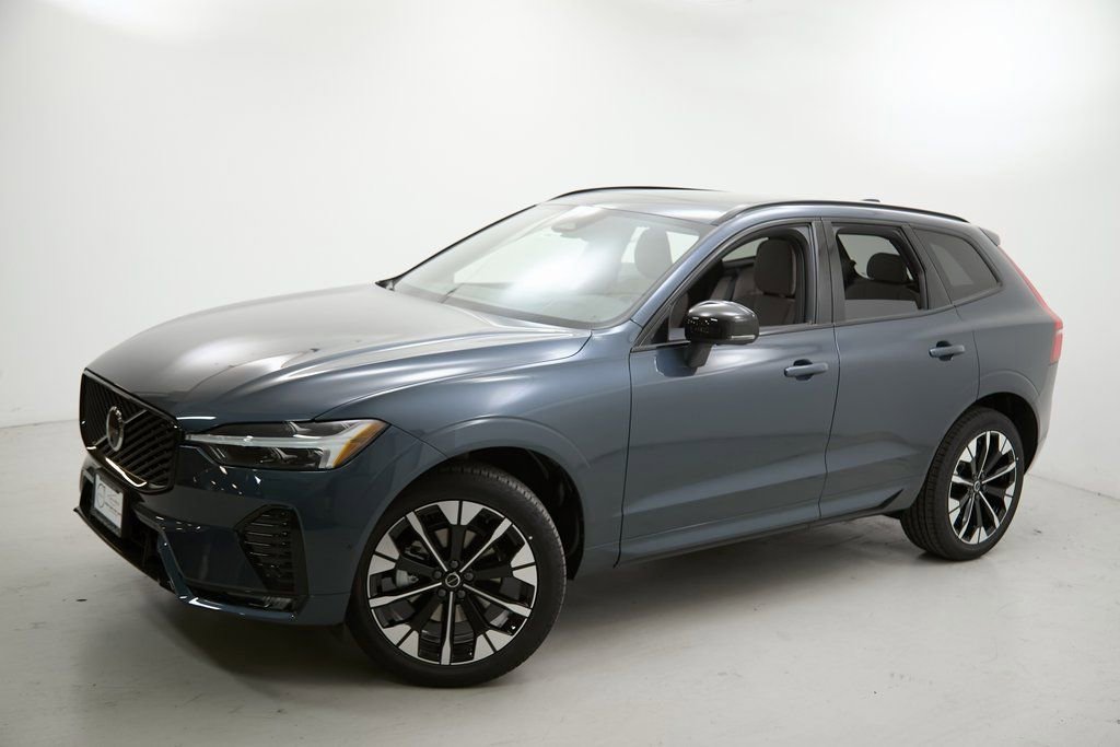 New 2026 Volvo XC60 B5 Plus w/ Protection Package Premier image 3