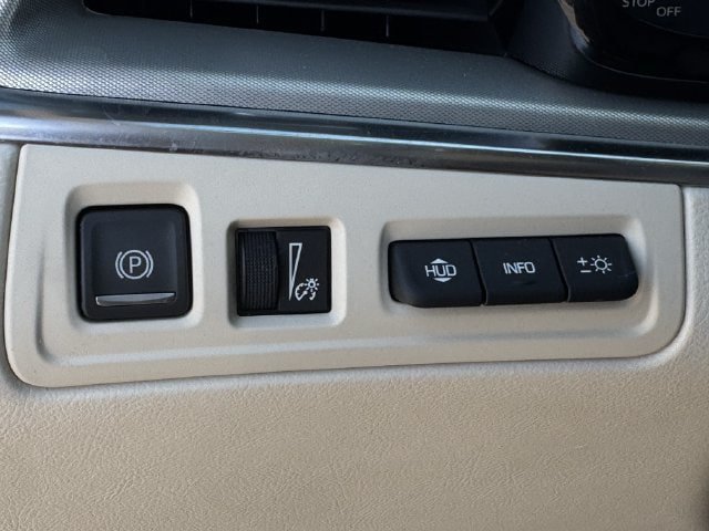 New 2026 Cadillac XT5 Premium Luxury FWD image 19