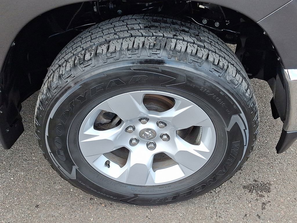 Used 2023 RAM 1500 Big Horn image 9