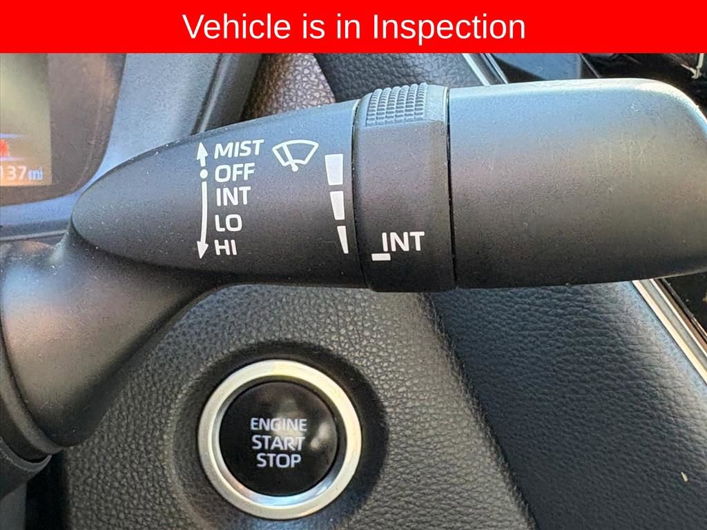 Used 2020 Toyota Corolla SE image 25