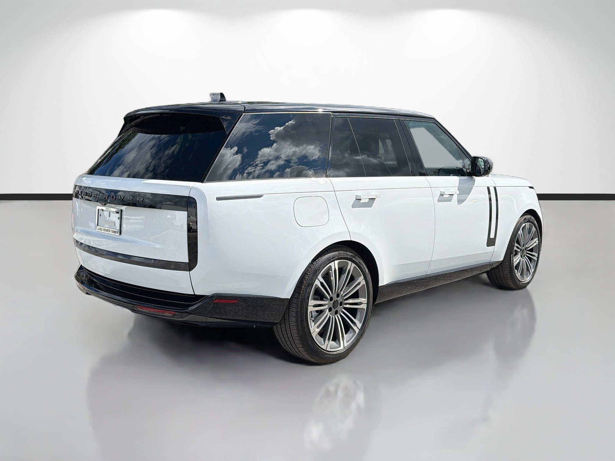 New 2026 Land Rover Range Rover SE AWD/4WD image 5